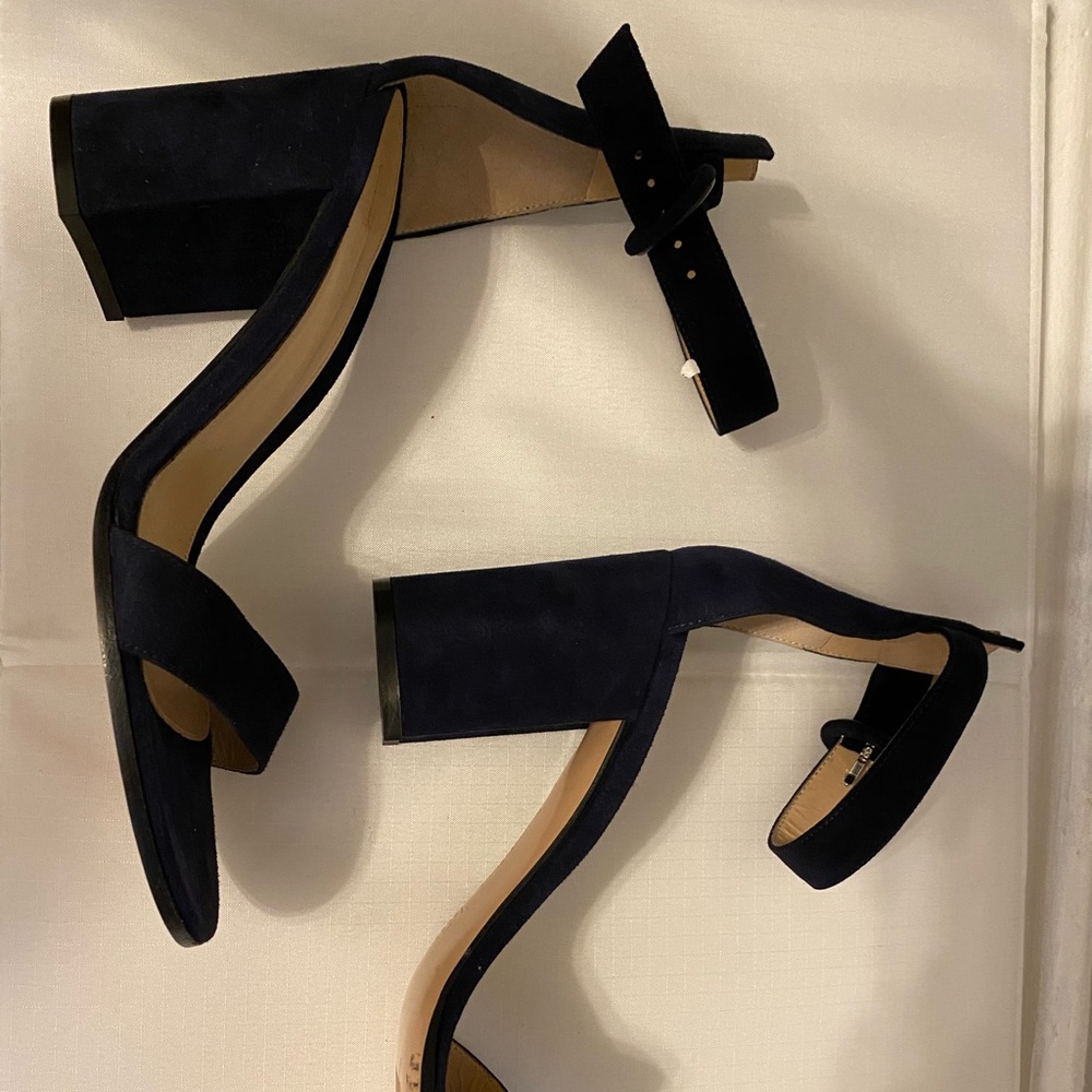 Gianvito Rossi Suede Heels